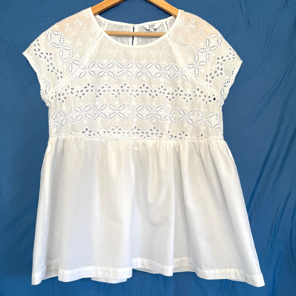 Crown & Ivy White Eyelet Lace Women's Top